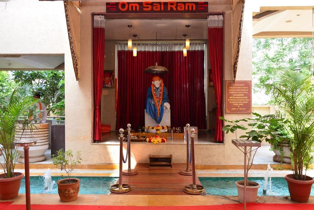 St Laurn The Spiritual Resort Shirdi Dış mekan fotoğraf