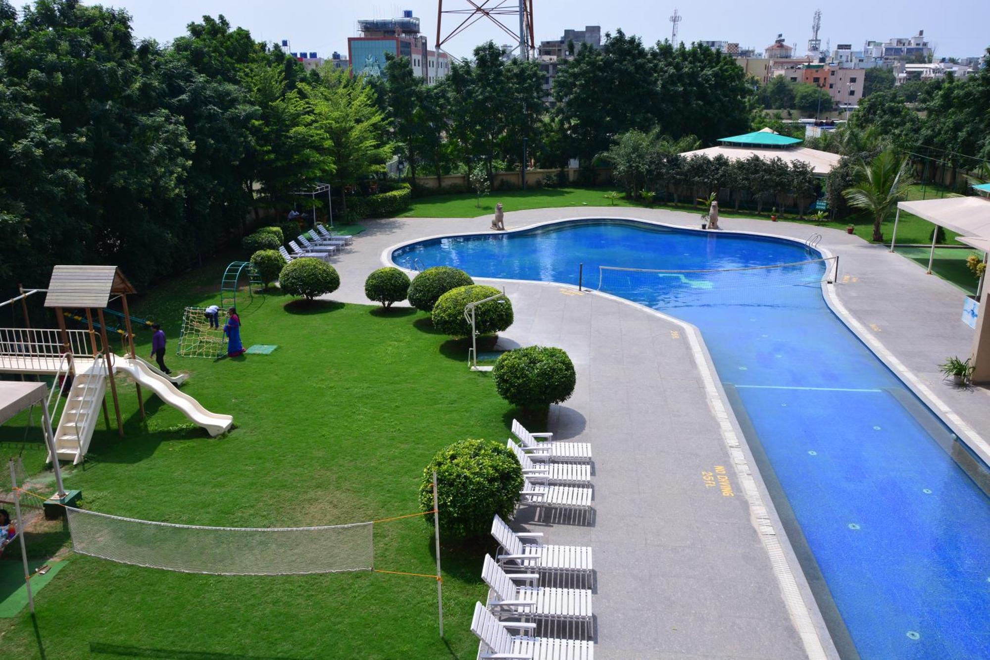 St Laurn The Spiritual Resort Shirdi Dış mekan fotoğraf